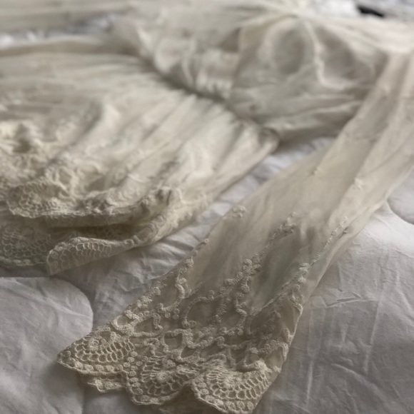 Lace romper - Picture 4 of 4